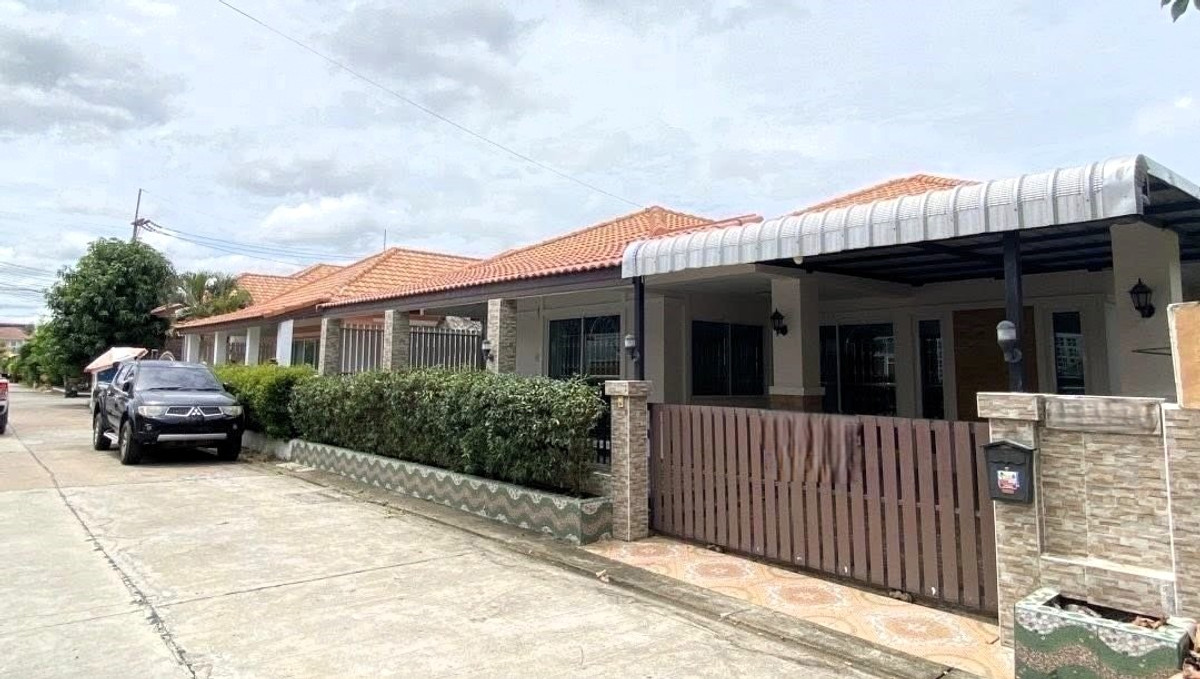 ขายบ้านพัทยา บางแสน ชลบุรี สัตหีบ : ลงทุนคุ้มค่า! ขายพร้อมผู้เช่า สัญญาระยะยาว 💰 ที.ดับบลิว. ปาร์ค วิว / 2 ห้องนอน (ขายพร้อมผู้เช่า), T.W. Park View / 2 Bedrooms (SALE WITH TENANT) BEWN075