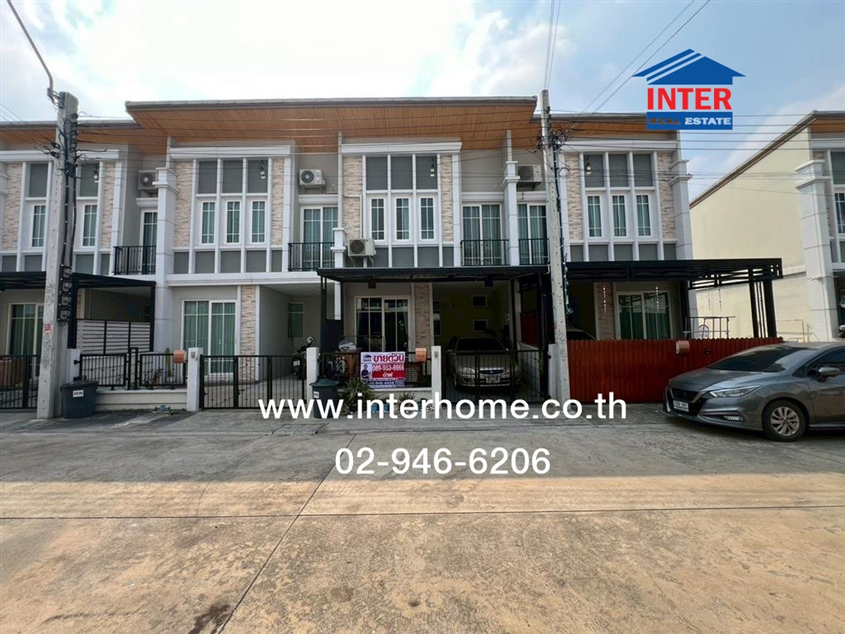 ขายทาวน์โฮมนวมินทร์ รามอินทรา : ทาวน์เฮ้าส์ 2 ชั้น 17.3 ตร.ว. หมู่บ้านโกลเด้นทาวน์ รามอินทรา-วงแหวน ใกล้โรงเรียนวัดคู้บอน ซอยกาญจนาภิเษก6/2 ถนนคู้บอน ถนนรามอินทรา เขตบางเขน กรุงเทพมหานคร