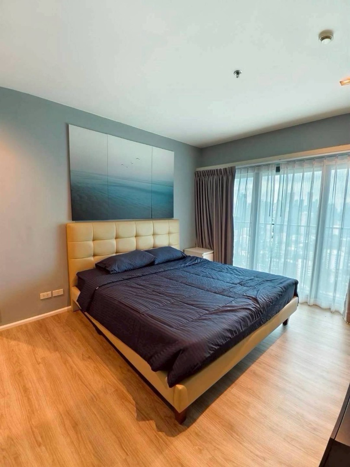 ให้เช่าคอนโดสุขุมวิท อโศก ทองหล่อ : Noble Remix sukhumvit 36. for rent 0816037454