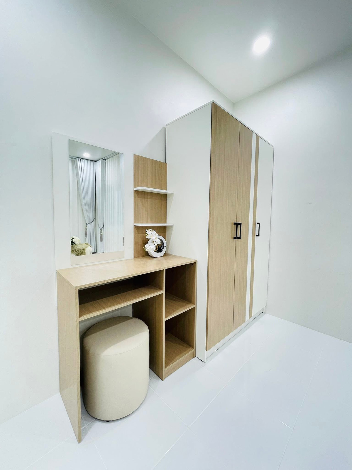 For SaleHousePattaya, Bangsaen, Chonburi : Ratanakorn Village 24 / 2 Bedrooms (FOR SALE) BEWN058