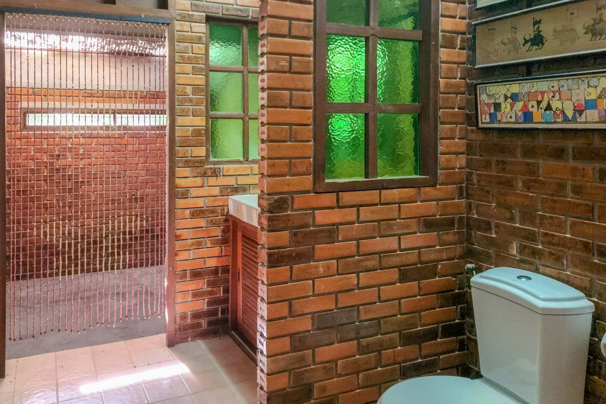 ขายบ้านเชียงใหม่ : บ้านรีสอร์ตหลายหลัง บนที่ดินขนาดใหญ่ ร่มรื่น ใกล้สนามบิน หนองควาย, เชียงใหม่