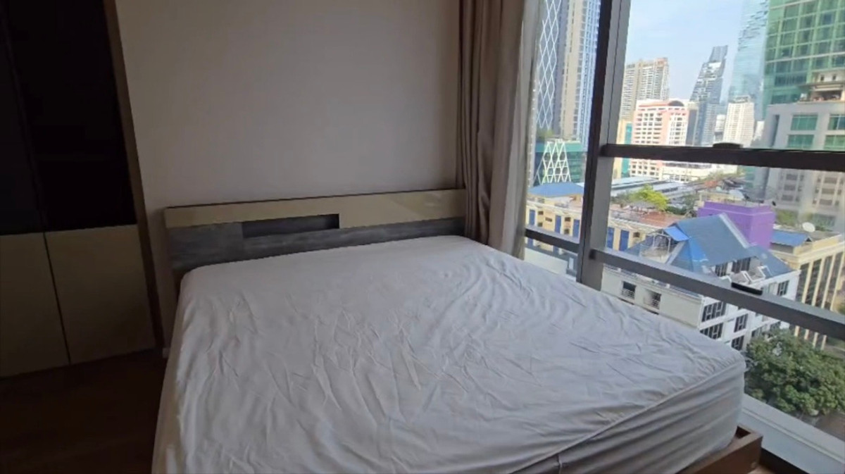 ให้เช่าคอนโดสาทร นราธิวาส : ปล่อยเช่าคอนโด เดอะ แบงค็อก สาทร ใกล้ BTS สุรศักดิ์ ห้องสวย Private Lift พร้อมเข้าอยู่