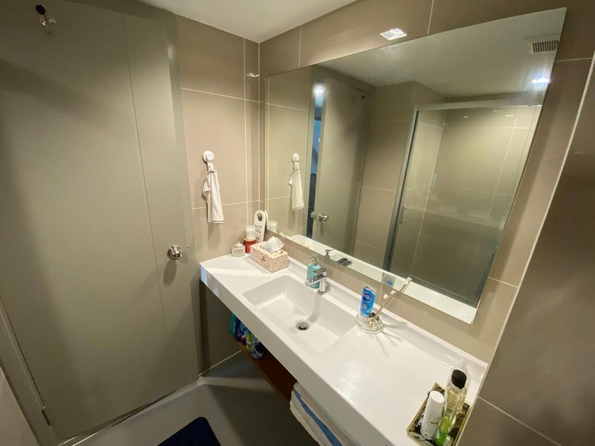 ให้เช่าคอนโดพระราม 9 เพชรบุรีตัดใหม่ RCA : 🔥ให้เช่าด่วน🔥ไอดีโอ นิว พระราม9 ห้องเพดานสูง วิวสวย เฟอร์นิเจอร์ครบพร้อมเข้าอยู่ ใกล้ MRT พระราม 9