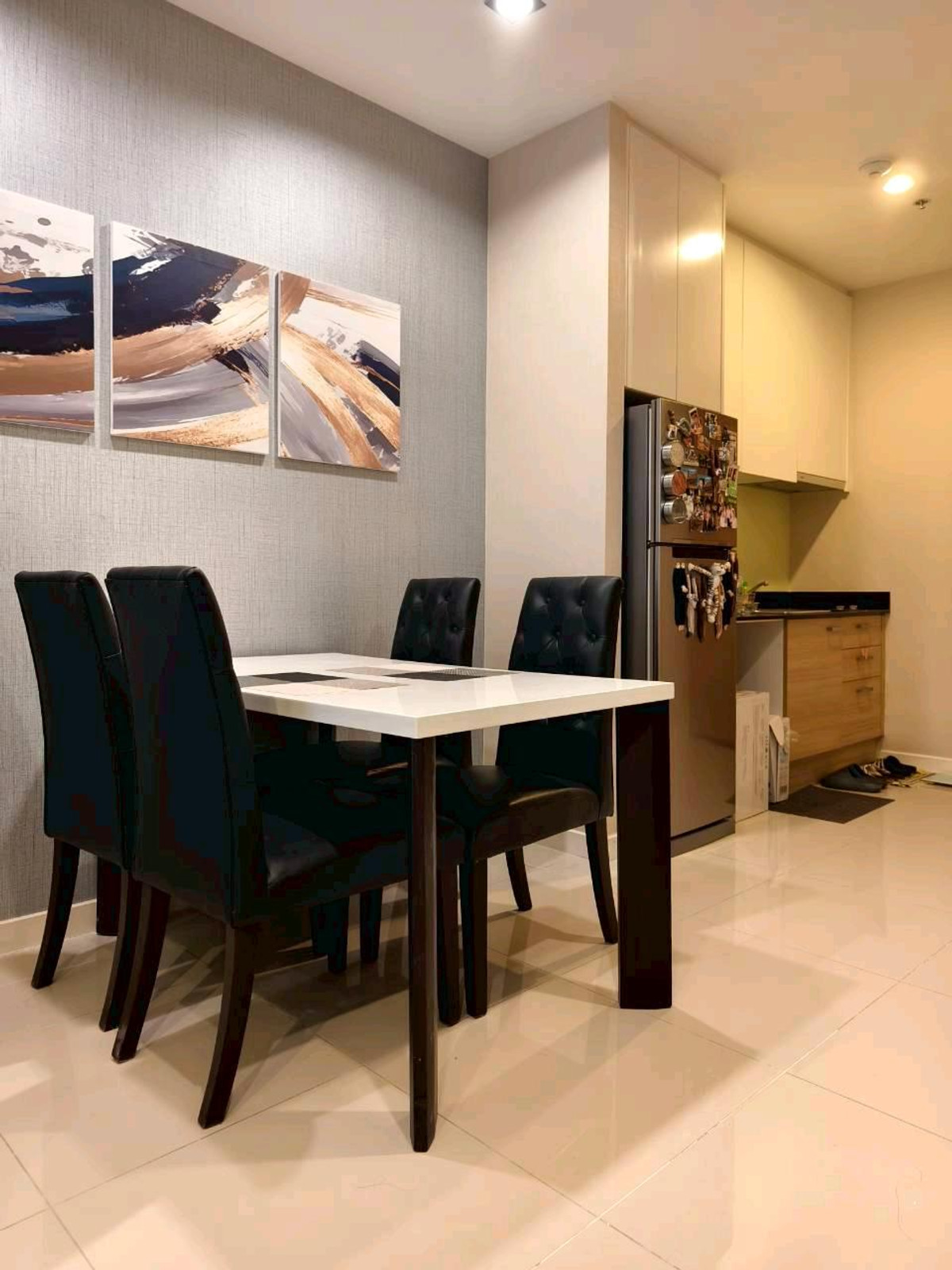 ขายคอนโดพระราม 9 เพชรบุรีตัดใหม่ RCA : ขาย​ Circle Condominium 47 ตร.ม. ใกล้ MRT เพชรบุรี ห้องใหญ่​ วิวโล่ง​ ชั้นสูง