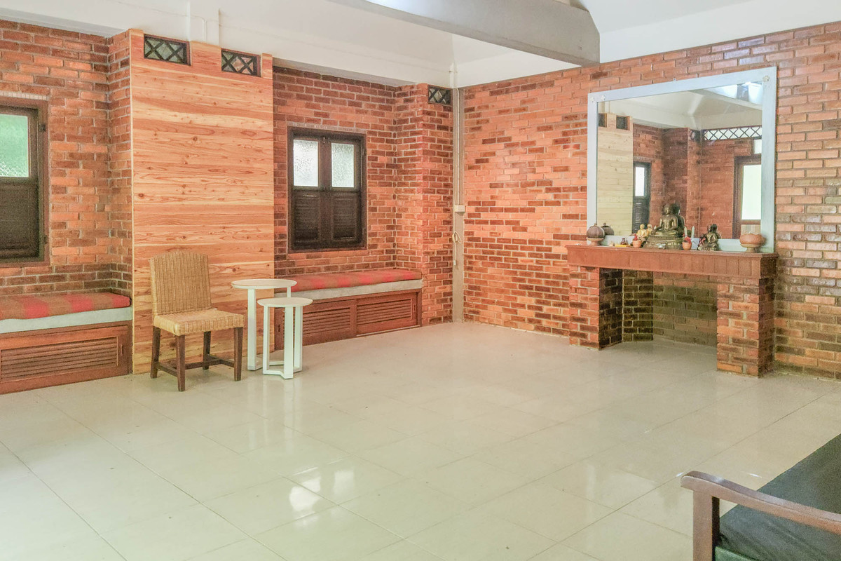 ขายบ้านเชียงใหม่ : บ้านรีสอร์ตหลายหลัง บนที่ดินขนาดใหญ่ ร่มรื่น ใกล้สนามบิน หนองควาย, เชียงใหม่