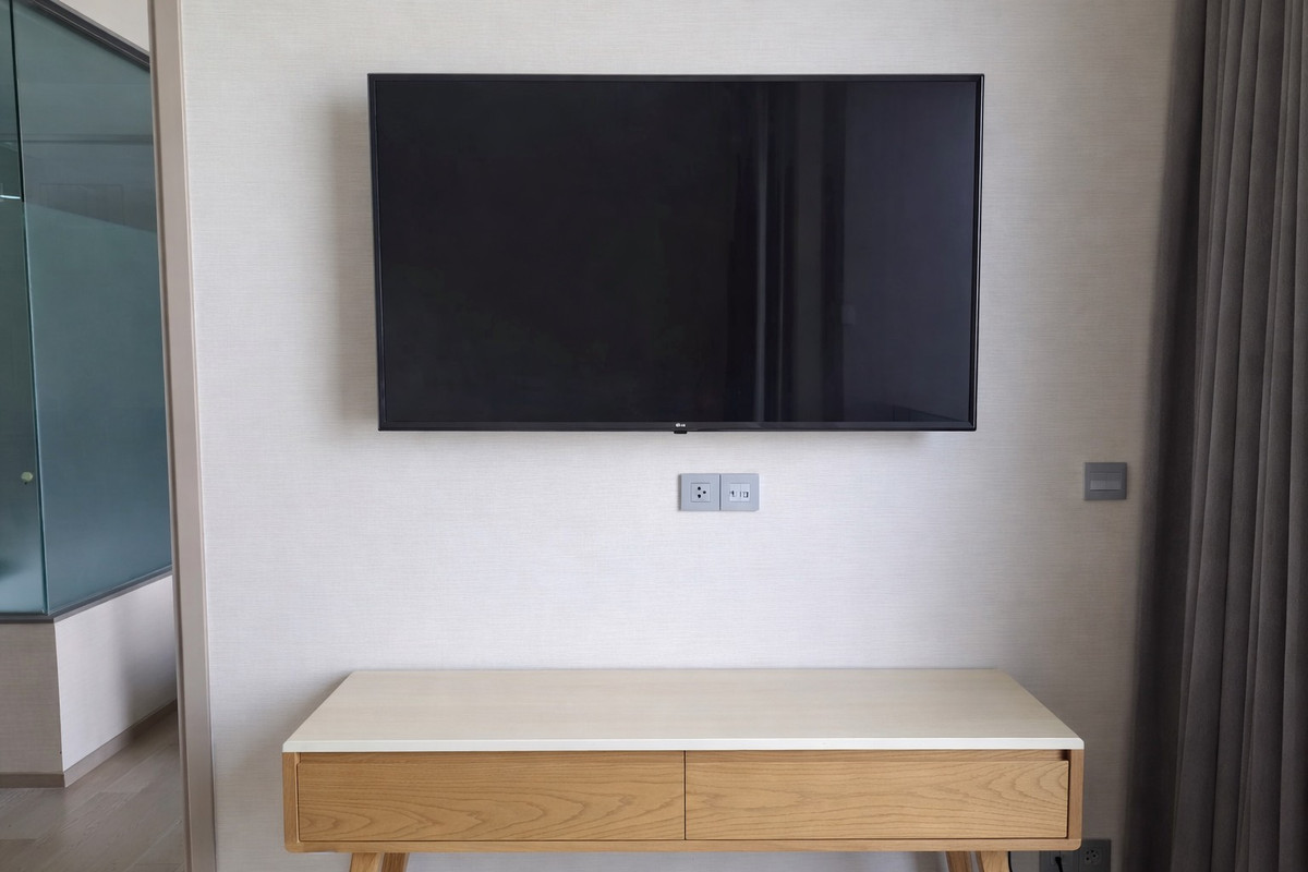 ให้เช่าคอนโดสุขุมวิท อโศก ทองหล่อ : ✨ Luxury Condo for Rent – The Esse Asoke  วิวเมืองเต็มตา โปร่ง โล่ง เป็นส่วนตัว