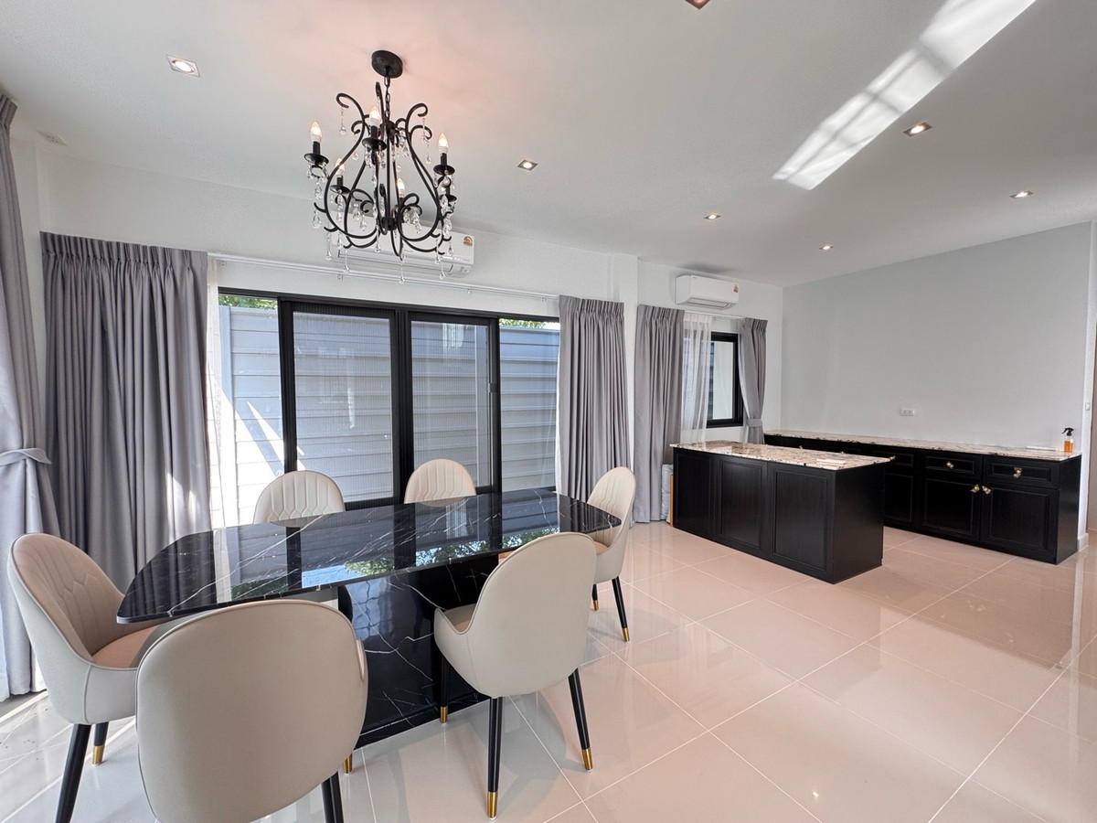 For RentSamut Prakan,Samrong : 💥ForRent💥3Bed •  Grande Pleno Sukhumvit–Bangna 🏡 Near Mega Bangna 🐶🐱 Pet Friendly* Ready to move in ‼️  Fully Furnished ✨