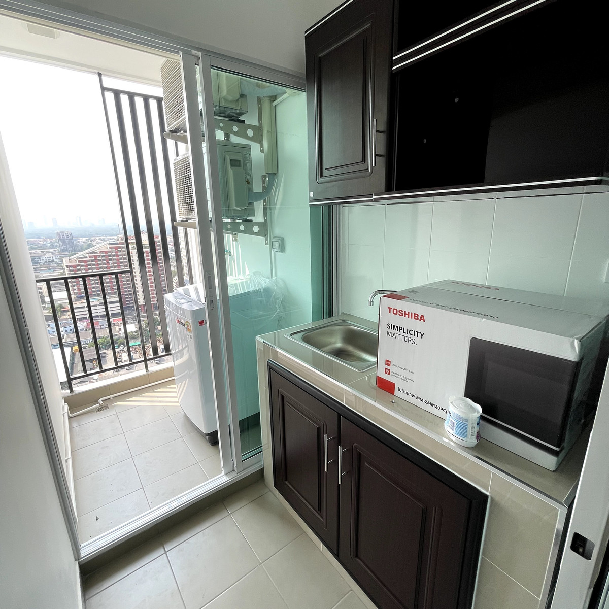 ให้เช่าคอนโดบางนา แบริ่ง ลาซาล : ให้เช่าใกล้BTS บางนา 350 เมตร - คอนโดรีเจ้นท์ โฮม บางนา 