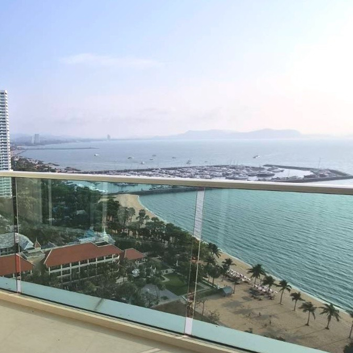 ให้เช่าคอนโดพัทยา บางแสน ชลบุรี สัตหีบ : 🏙 For Rent – Mövenpick Residences Pattaya | Na Jomtien
