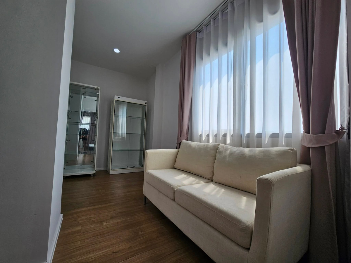 For RentHousePattanakan, Srinakarin : Baan Klang Muang The Edition Rama 9 - Krungthep Kreetha / 4 Bedrooms (FOR RENT) BZD138