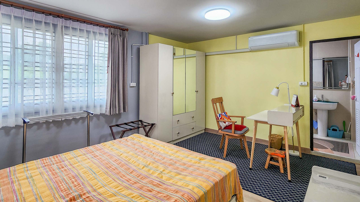 ขายบ้านเชียงใหม่ : บ้านเดี่ยว 2 ชั้น ปรับปรุงใหม่ พร้อมเข้าอยู่ ย่านวัดเกต