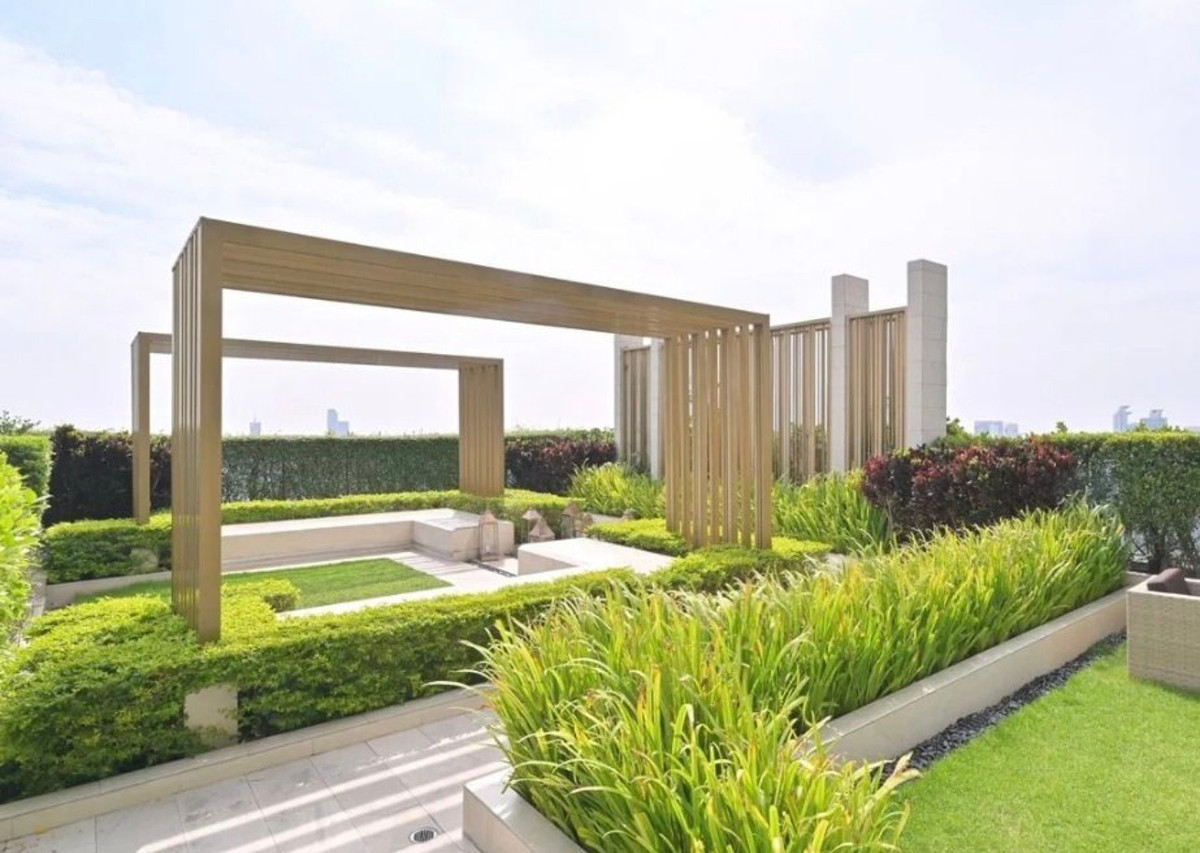 ให้เช่าคอนโดสุขุมวิท อโศก ทองหล่อ : ✨ Luxury Condo for Rent – The Esse Asoke  วิวเมืองเต็มตา โปร่ง โล่ง เป็นส่วนตัว