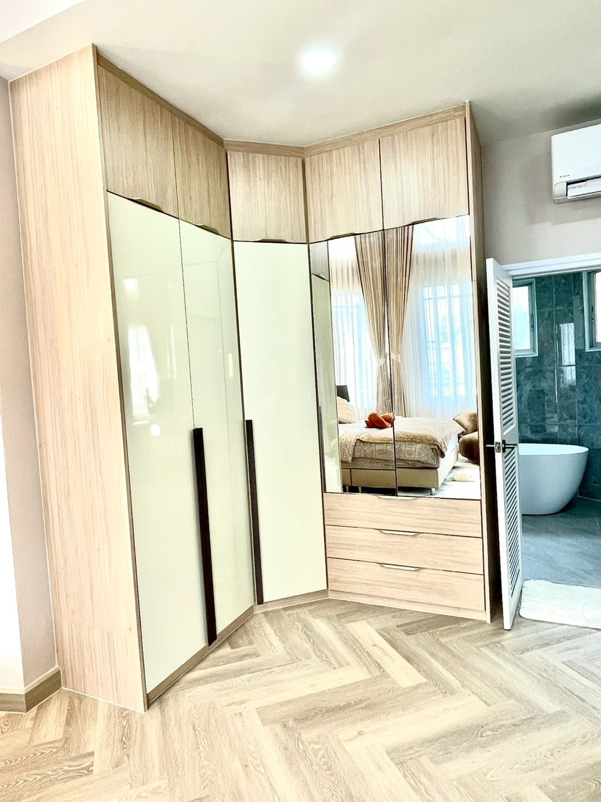 For SaleHousePattaya, Bangsaen, Chonburi : Park Avenue / 3 Bedrooms (For Sale), Park Avenue / 3 Bedrooms (FOR SALE) BEWN073