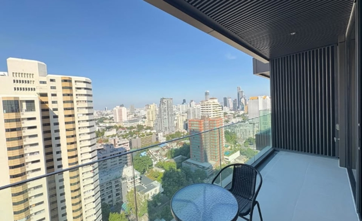 ขายคอนโดสุขุมวิท อโศก ทองหล่อ : 🔥ขายด่วนคอนโด Vittorio Sukhumvit 39 (2 ห้องนอน 3 ห้องน้ำ) 51.5 MB, วิวเมือง