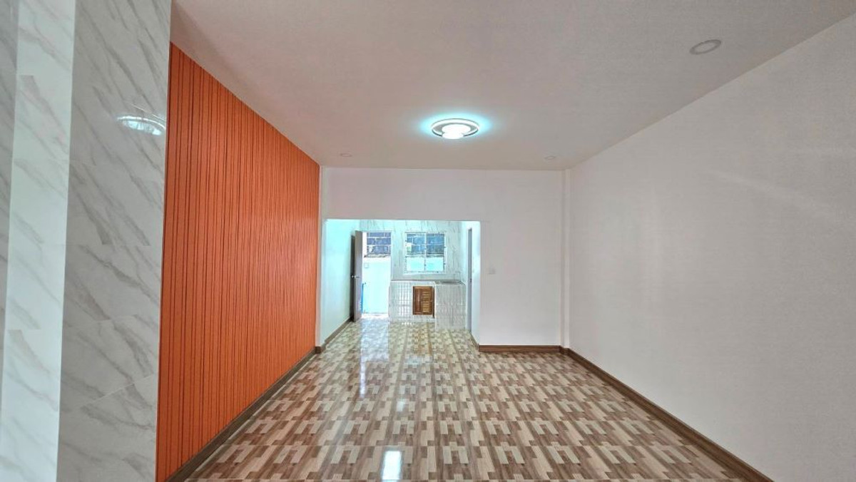 ขายทาวน์โฮมสระบุรี : ขายทาวน์เฮาส์ 2ชั้น พื้นที่ 16 ตร.ว. ถนนเทศบาล 3 ซอย 8 ต.ปากเพรียว อ.เมืองสระบุรี จ.สระบุรี ทำเลทองใจกลางเมืองสระบุรี