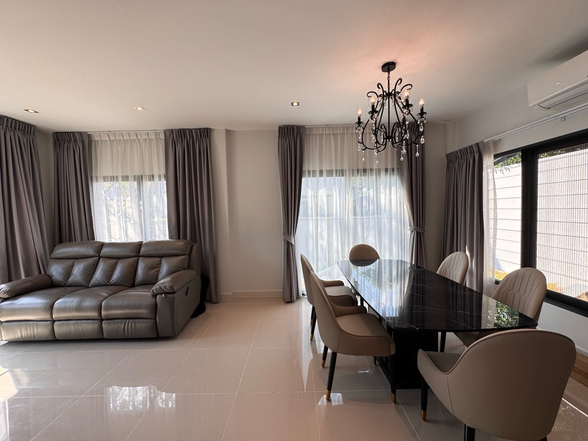 For RentSamut Prakan,Samrong : 💥ForRent💥3Bed •  Grande Pleno Sukhumvit–Bangna 🏡 Near Mega Bangna 🐶🐱 Pet Friendly* Ready to move in ‼️  Fully Furnished ✨