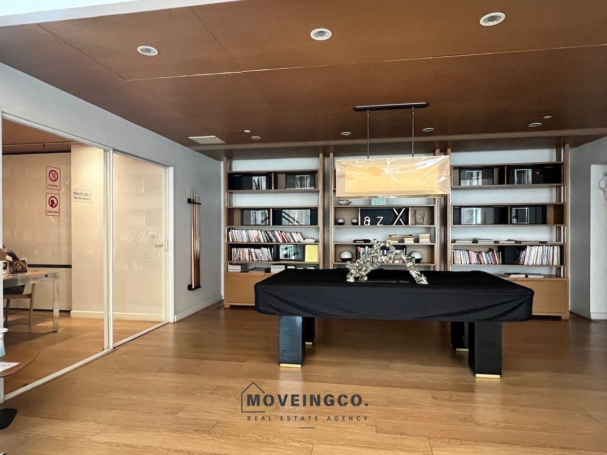 ขายคอนโดสุขุมวิท อโศก ทองหล่อ : คอนโด 2 ห้องนอน ดูแพล็กซ์ มีระเบียง ใกล้รถไฟฟ้าอโศก