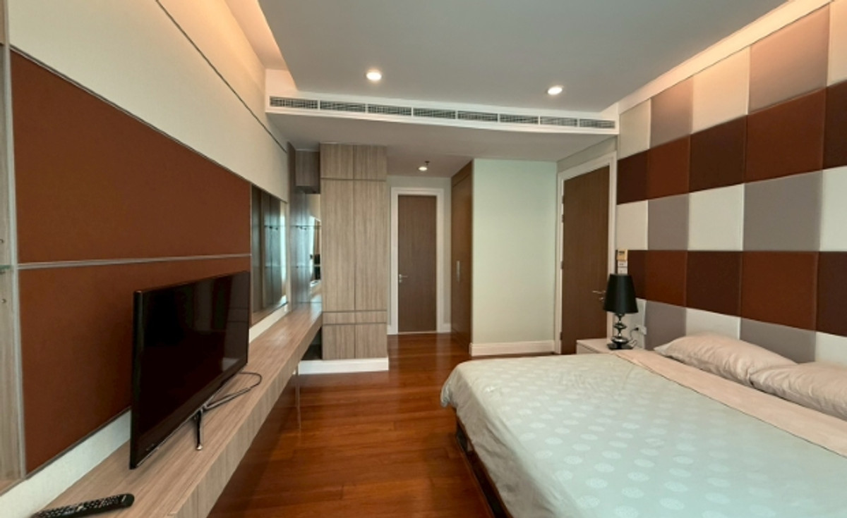 ขายคอนโดสุขุมวิท อโศก ทองหล่อ : 🔥ขายคอนโด Bright Sukhumvit 24 (1 ห้องนอน 1 ห้องน้ำ) 14 MB