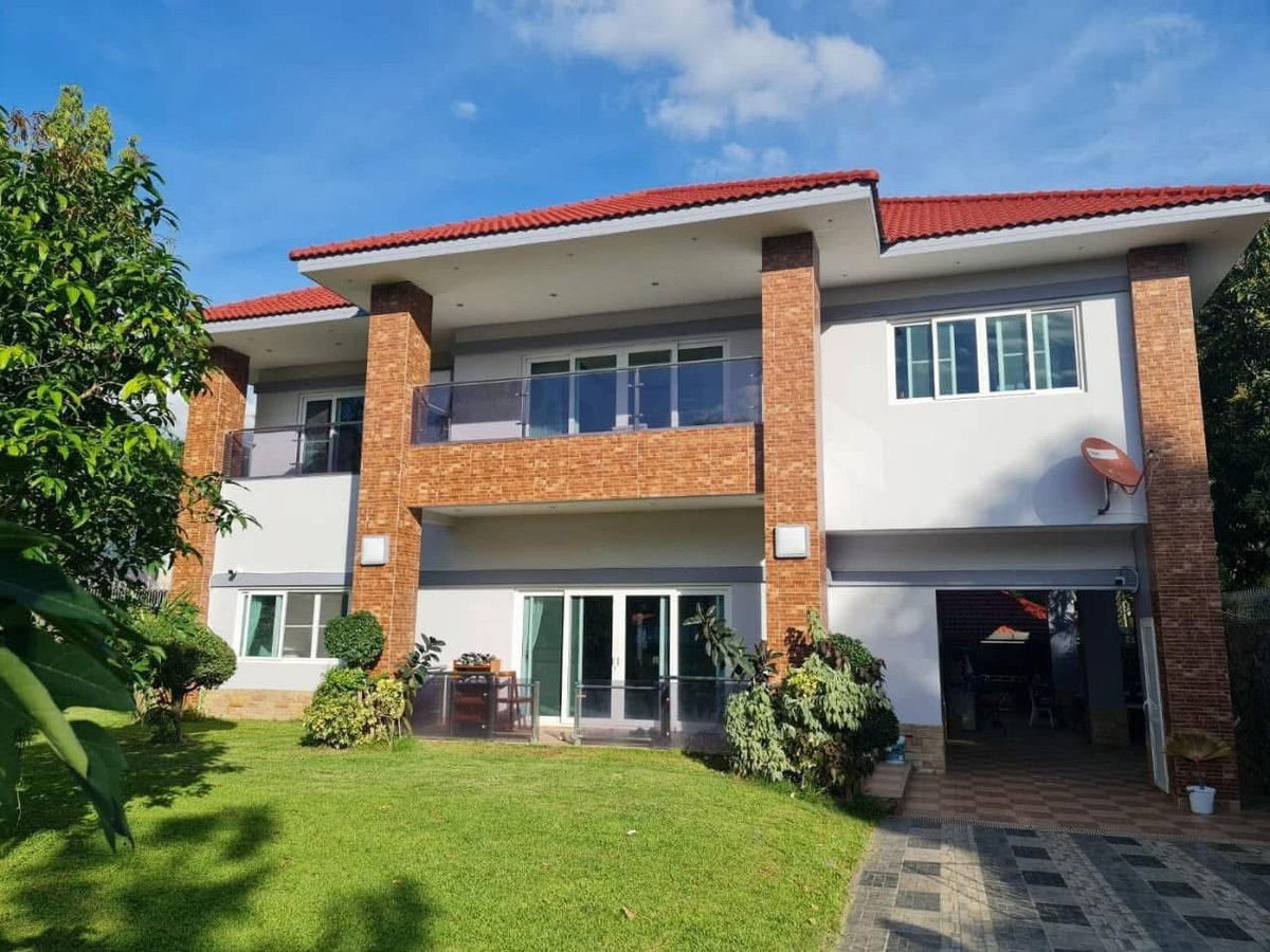 ขายบ้านพัทยา บางแสน ชลบุรี สัตหีบ : แกรนด์ วัลเลย์ / 4 ห้องนอน (ขาย), Grand Valley Village / 4 Bedrooms (FOR SALE) BEWN072