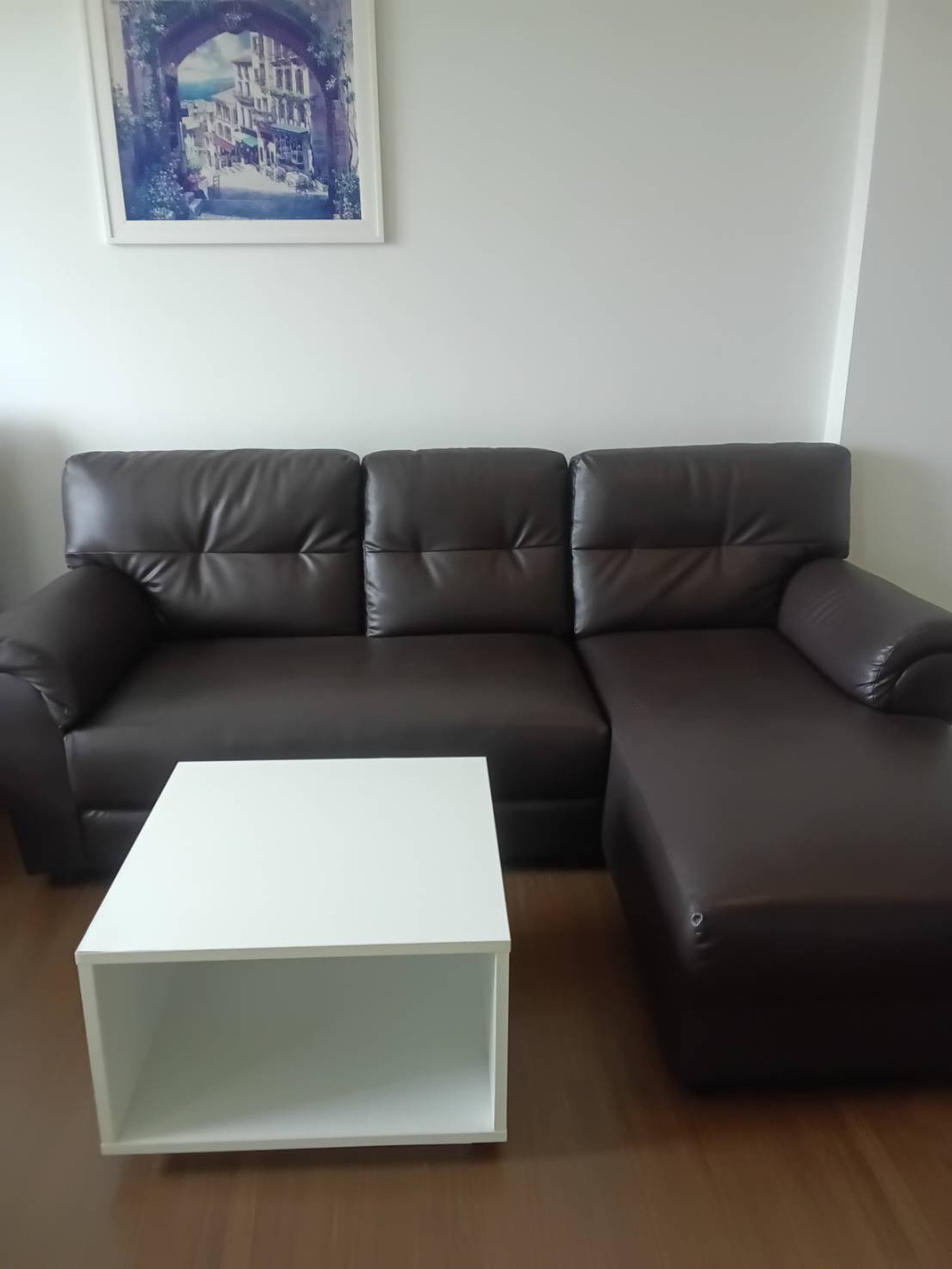 ขายคอนโดหัวหิน ประจวบคีรีขันธ์ : ขายถูกต่ำกว่าราคาประเมิน คอนโด บ้านคุ้นเคย หัวหิน ของแสนสิริ  พร้อมเฟอร์ฯ ครบ  1.64 ล้าน  วิวสระน้ำ และภูเขา  อยู่ใจกลาง หัวหิน  ใกล้ ตลาดซิคาด้า  