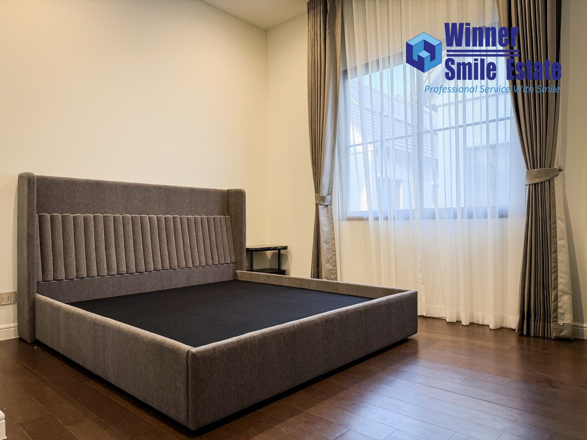 For RentHouseKasetsart, Ratchayothin : For Rent Narasiri Phahon-Watcharaphol | Sansiri Project luxury House extremely 4 Bed 5 Bathroom 378 sqm. Fully Furnished