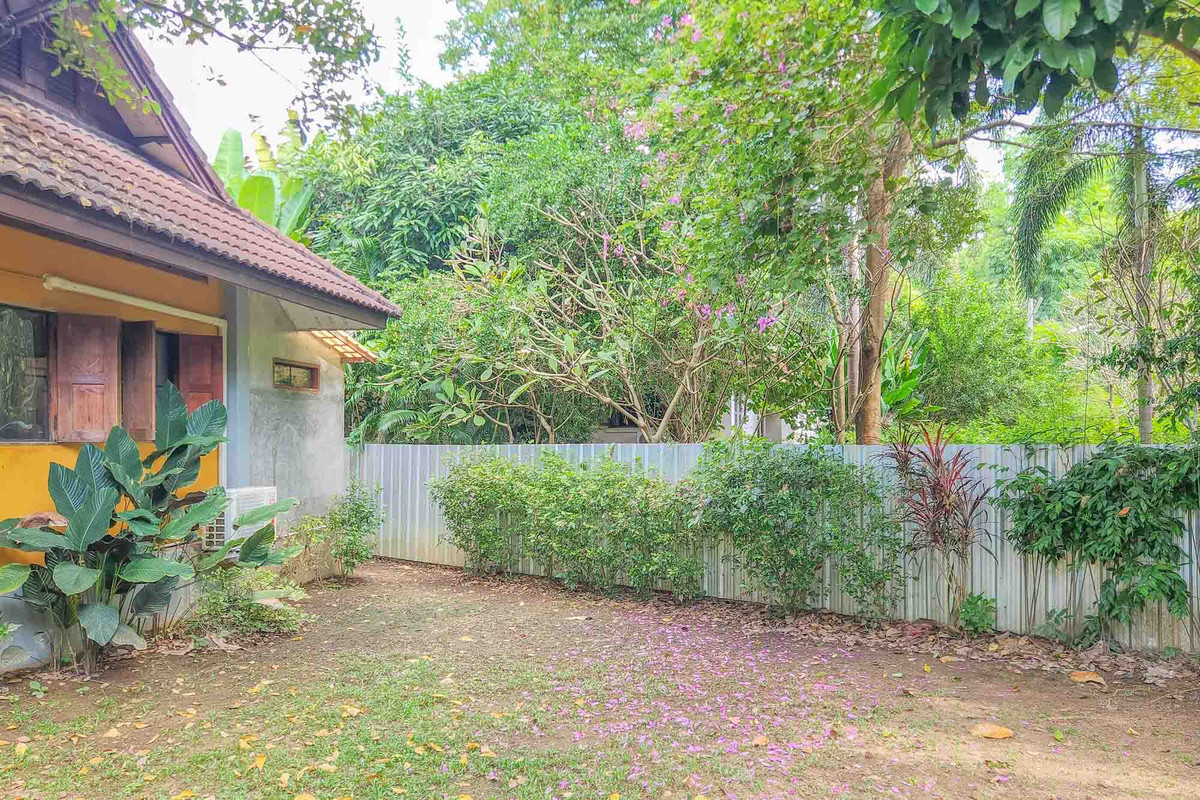 ขายบ้านเชียงใหม่ : บ้านรีสอร์ตหลายหลัง บนที่ดินขนาดใหญ่ ร่มรื่น ใกล้สนามบิน หนองควาย, เชียงใหม่