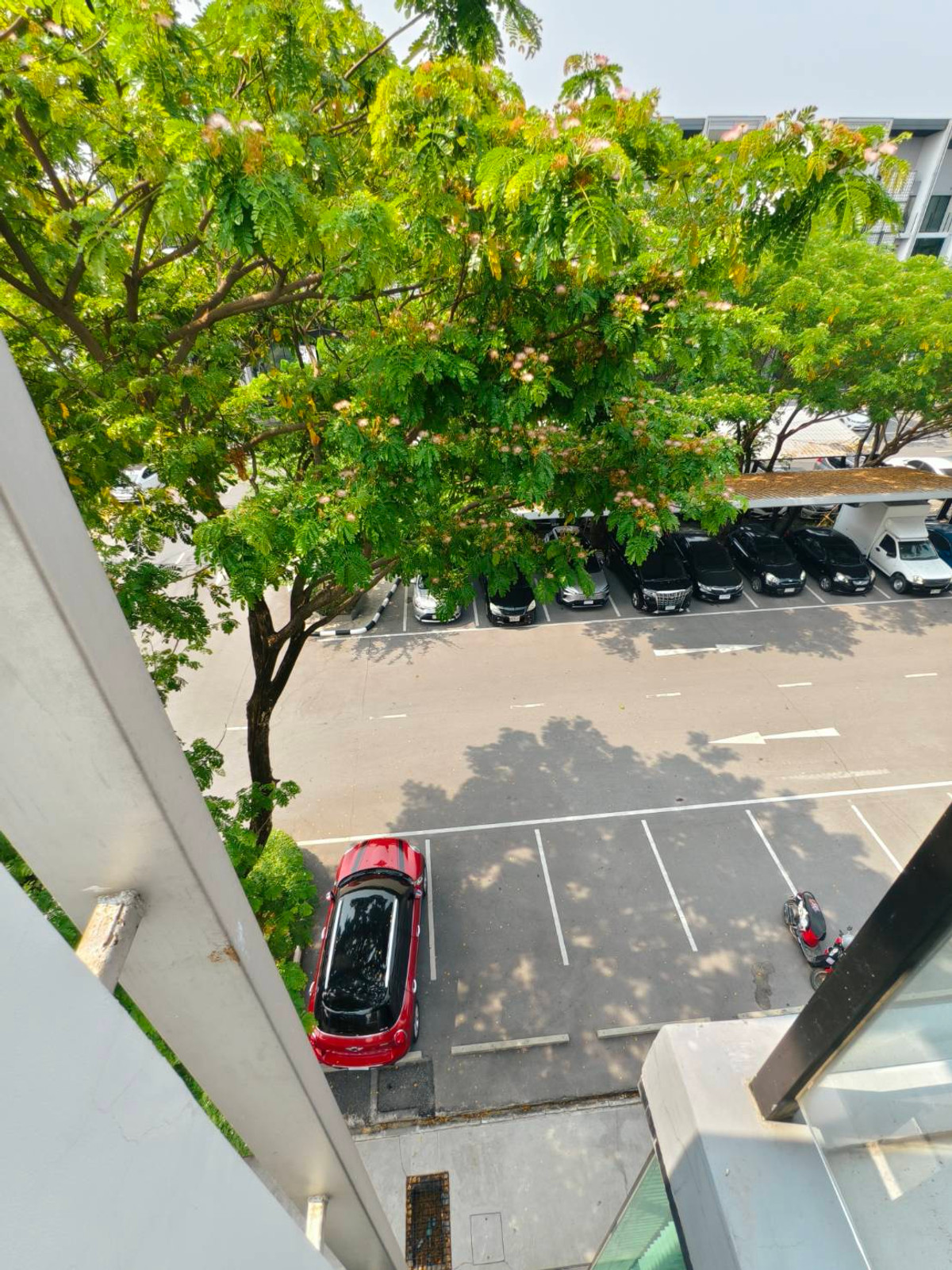 โฮมออฟฟิศบางนา แบริ่ง ลาซาล : ขาย/ให้เช่า โฮมออฟฟิศ 4 ชั้น Cascade Bangna (คาสเคด บางนา) 270 ตร.ม. ติดถนนใหญ่ ใกล้เมกาบางนา ที่จอดรถกว่า 300 คัน