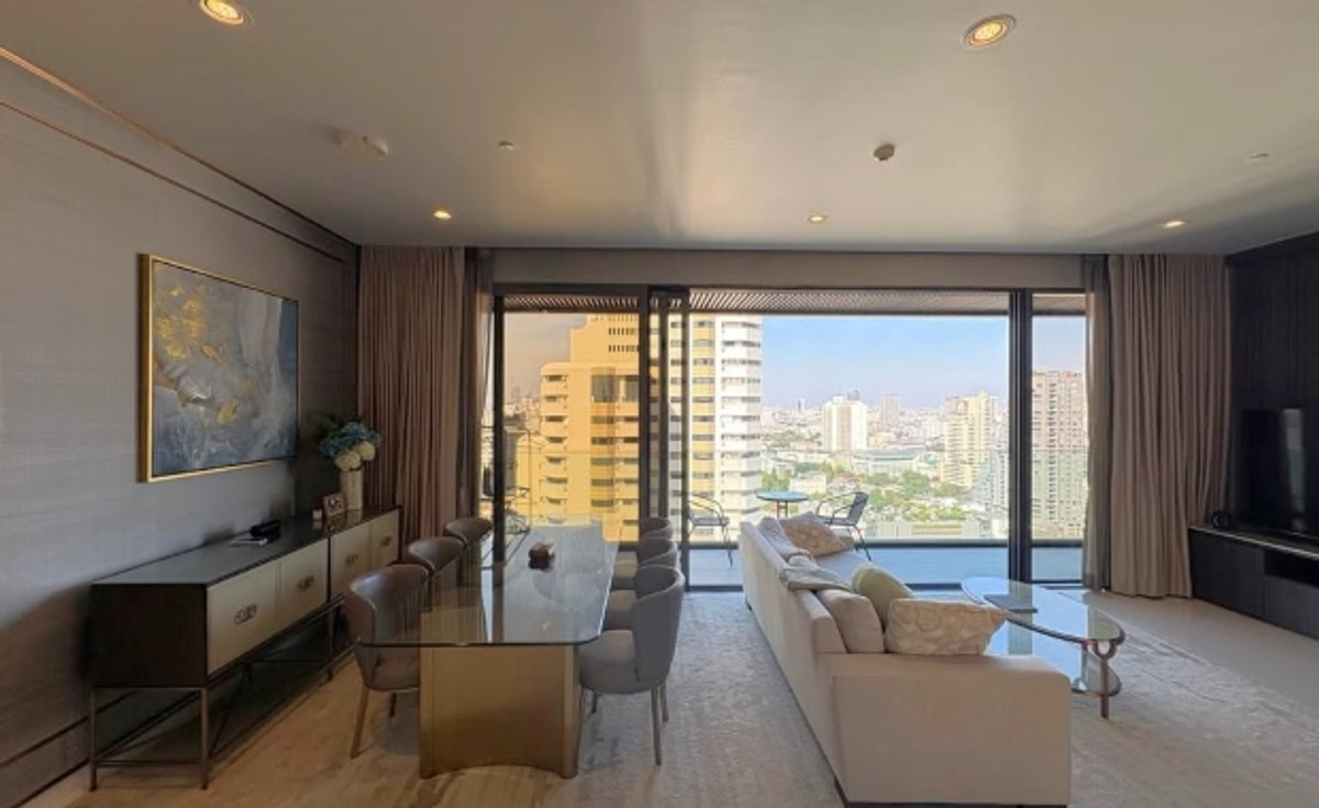 ขายคอนโดสุขุมวิท อโศก ทองหล่อ : 🔥ขายด่วนคอนโด Vittorio Sukhumvit 39 (2 ห้องนอน 3 ห้องน้ำ) 51.5 MB, วิวเมือง