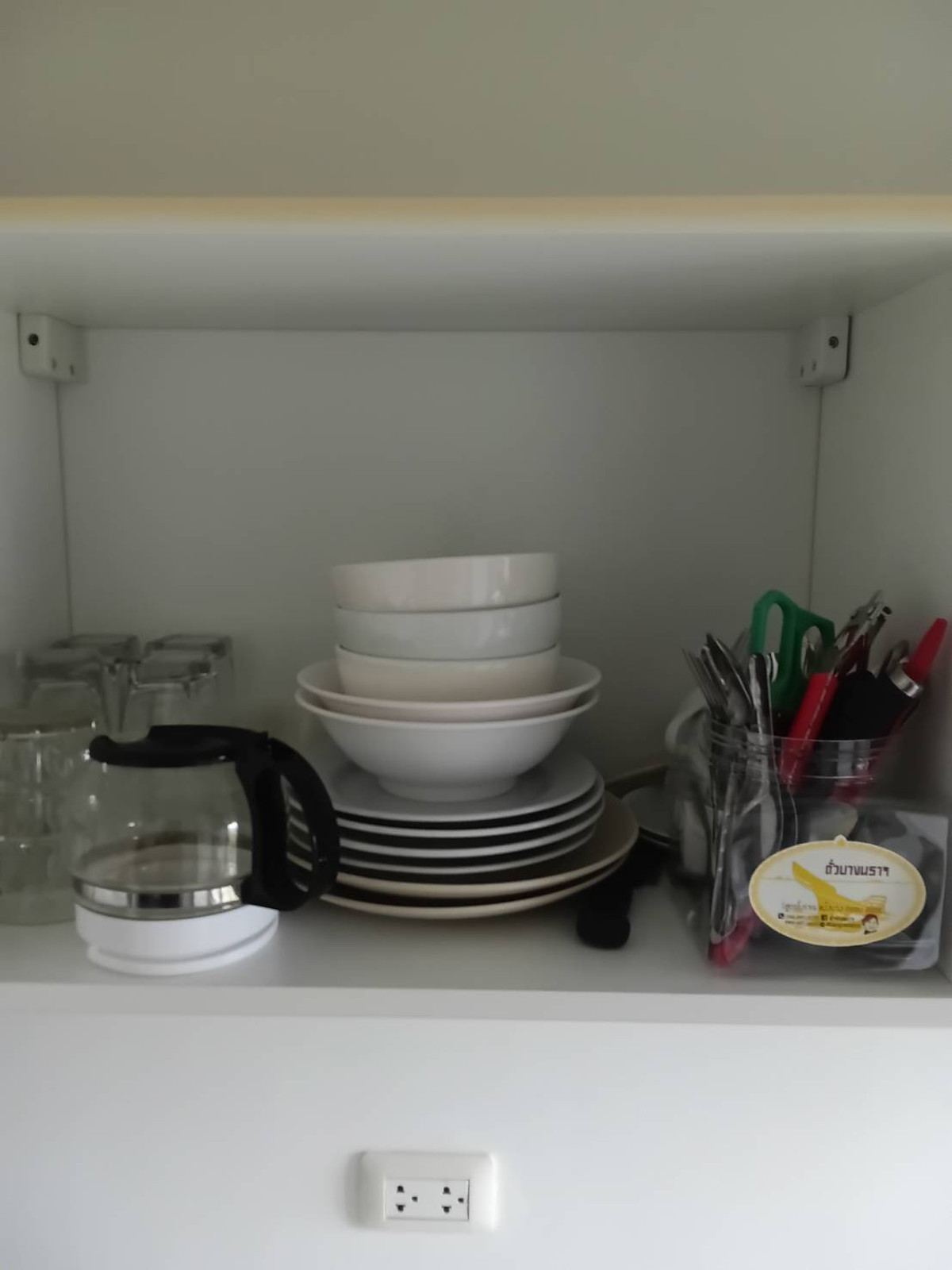 ขายคอนโดหัวหิน ประจวบคีรีขันธ์ : ขายถูกต่ำกว่าราคาประเมิน คอนโด บ้านคุ้นเคย หัวหิน ของแสนสิริ  พร้อมเฟอร์ฯ ครบ  1.64 ล้าน  วิวสระน้ำ และภูเขา  อยู่ใจกลาง หัวหิน  ใกล้ ตลาดซิคาด้า  