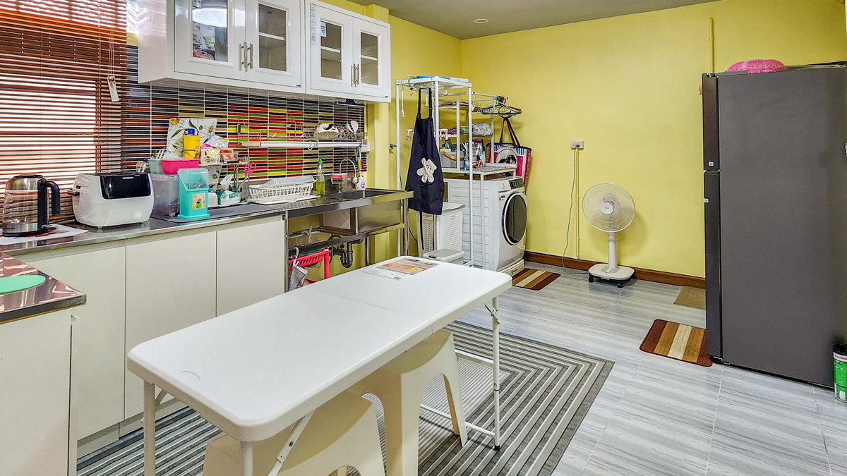 ขายบ้านเชียงใหม่ : บ้านเดี่ยว 2 ชั้น ปรับปรุงใหม่ พร้อมเข้าอยู่ ย่านวัดเกต