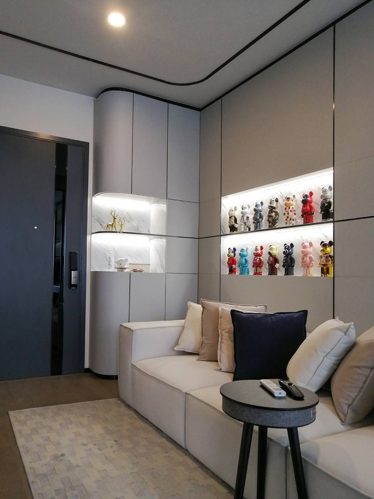 For RentCondoRatchathewi,Phayathai : 👑 Premium Room - 1 Bed Plus+ Park Origin Phayathai - Luxury Condo has a separate office room 35 SQ.M. Fuulu furnished - 32K per month