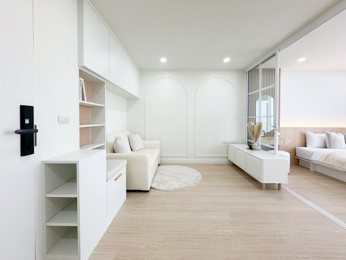 For SaleCondoPattanakan, Srinakarin : K-6755 for sale! Condo The Iris Srinakarin Rama 9, newly decorated, ready to move in.