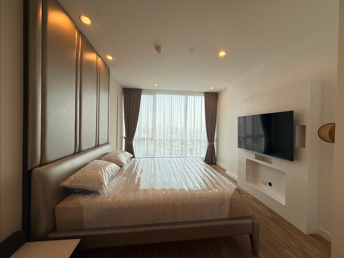 For RentCondoSathorn, Narathiwat : Condo for rent, Ascott Sathorn, near BTS St. Louis, near AIA building, beautiful room, newly renovated, ready to move in.
