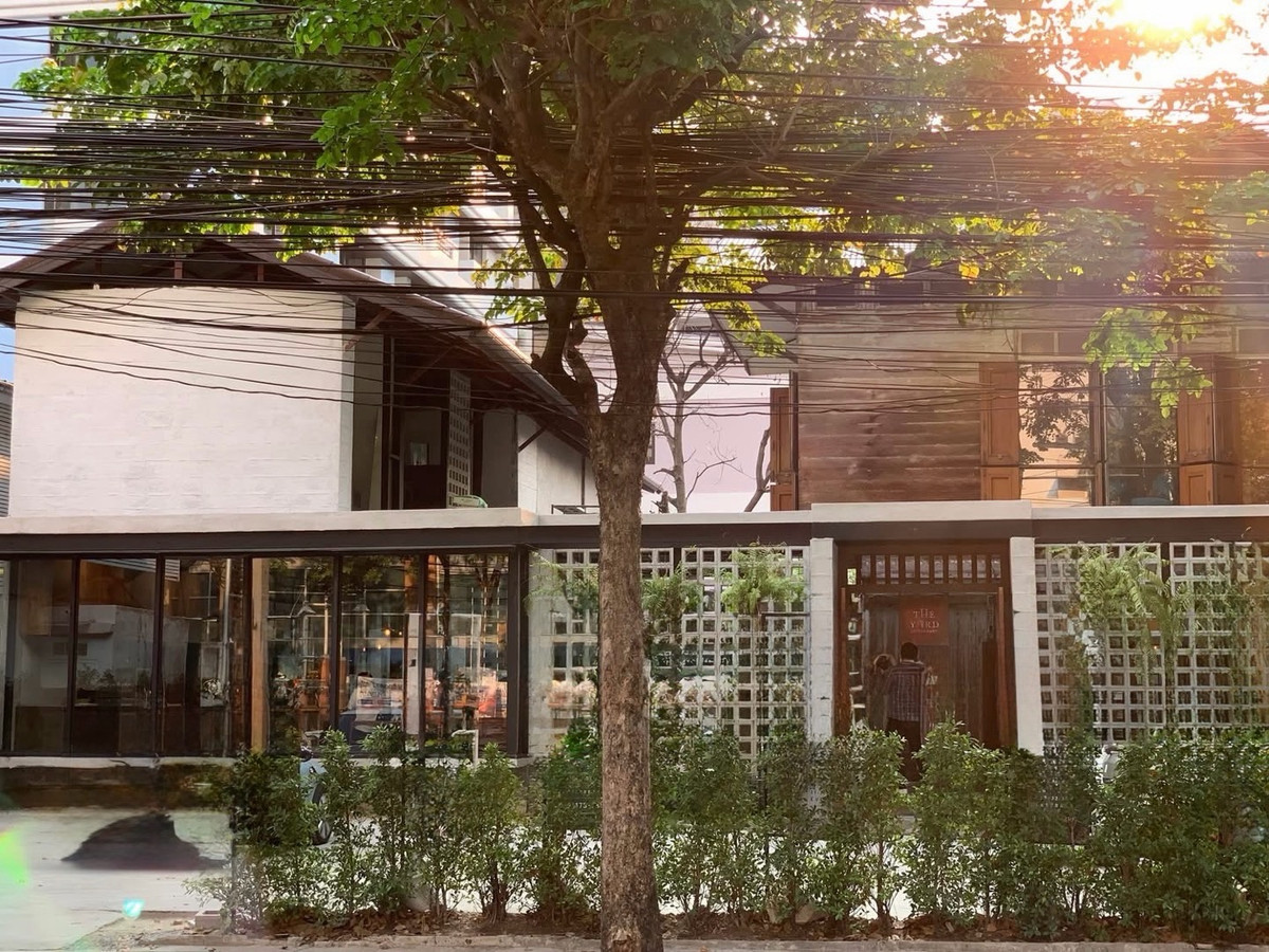 For RentShop HouseSathorn, Narathiwat : Rare Teakwood House for Rent in Sathorn  3 Minutes to BTS St. Louis Ideal for Café or Restaurant