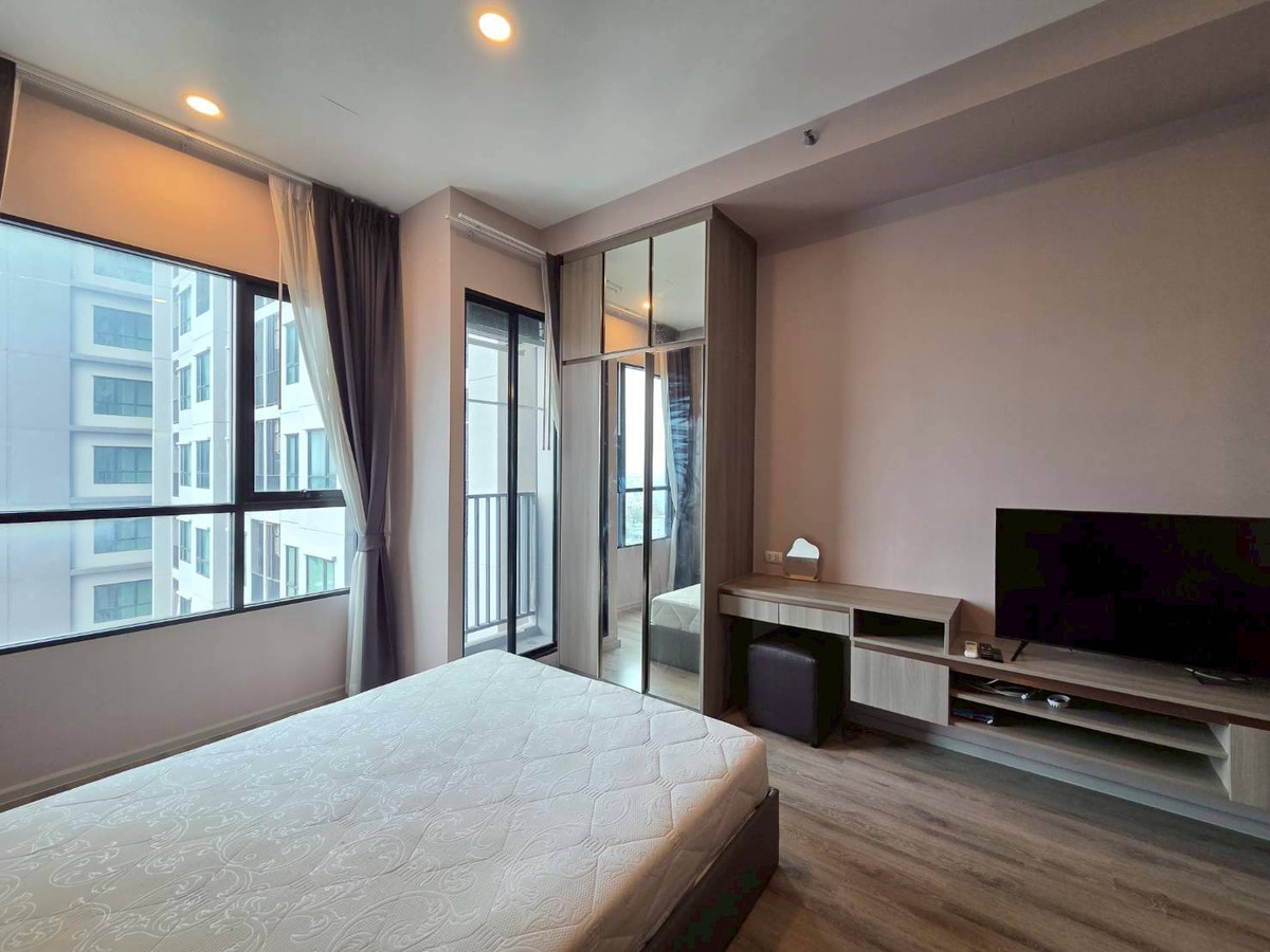 For RentCondoRamkhamhaeng, Hua Mak : PFD-08015 For rent, Knightsbridge Collage Ramkhamhaeng, studio 23 sq m., 16th floor, near MRT Lam Sali.