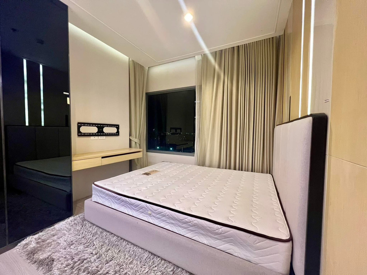 For RentCondoThaphra, Talat Phlu, Wutthakat : ⭐️ Aspire Sathorn - Ratchaphruek ⭐️ 2 bedrooms, 1 bathroom, 29th floor, corner room with electrical appliances and complete furniture.