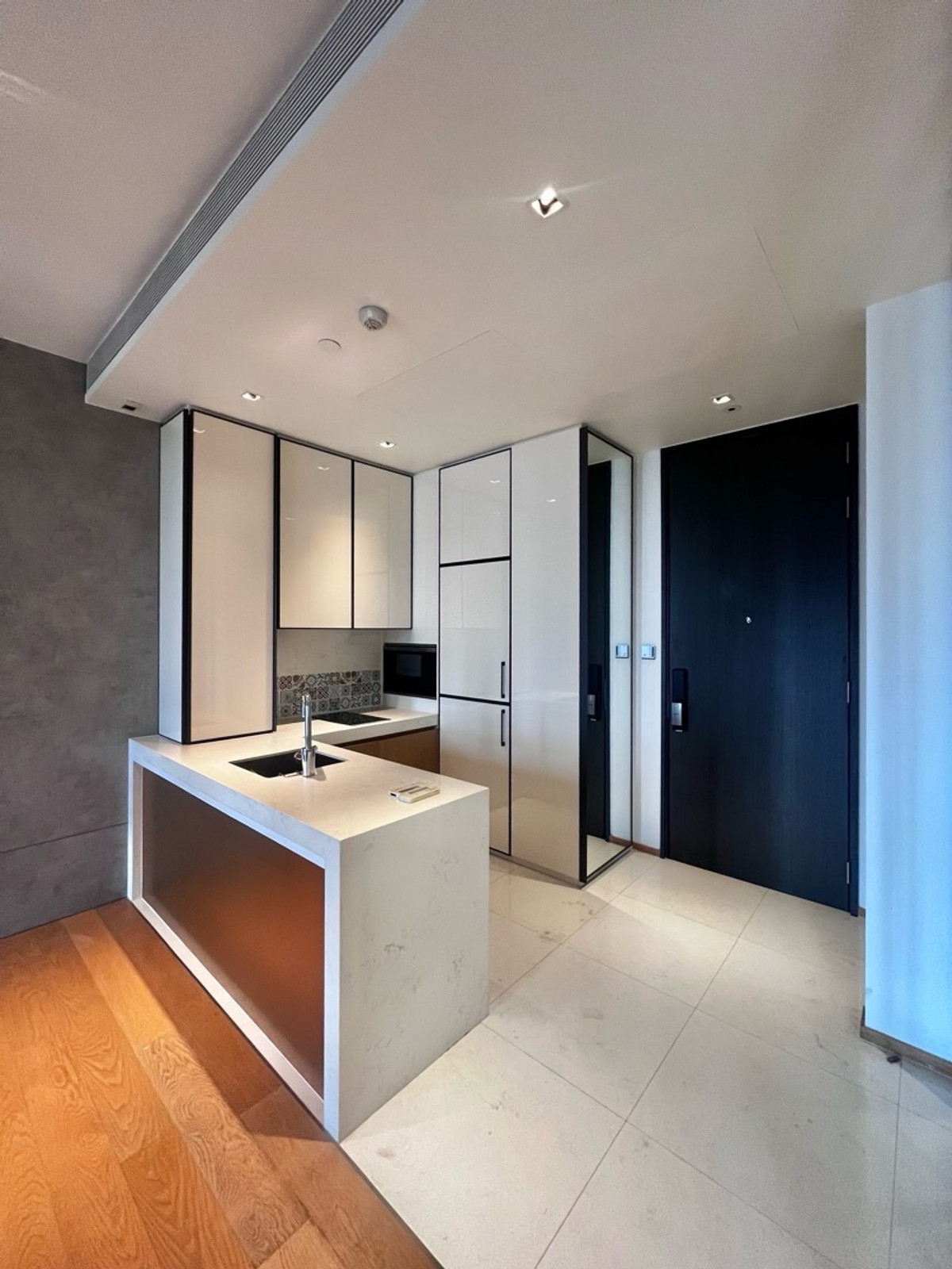 For SaleCondoSukhumvit, Asoke, Thonglor : Beatnik for sale 57 sq m 15.7 million
