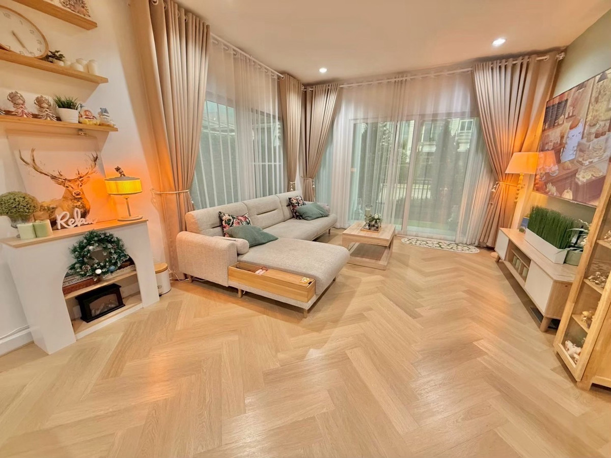 ให้เช่าบ้านปทุมธานี รังสิต ธรรมศาสตร์ : 📍โครงการคุณภาพ แกรนดิโอวิภาวดีรังสิต บริการตัดแต่งต้นไม้ฟรีตลอดอายุสัญญา