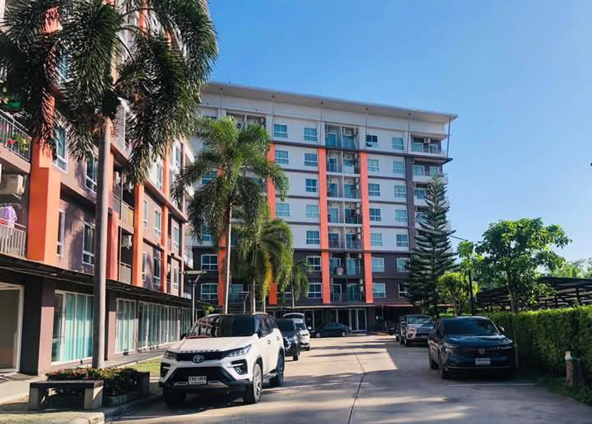 For SaleCondoNakhon Si Thammarat : Urgent sale, Passornsiri Condo, prime location in the middle of Nakhon Si Thammarat, low down payment, easy installments, better value than rent.