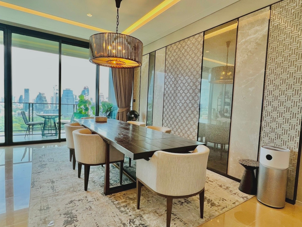 CondoWitthayu, Chidlom, Langsuan, Ploenchit : ✨For sale/rent luxury condo The Residences at Sindhorn Kempinski, 3 bedrooms, beautiful room, fully furnished, large balcony, Lumpini Park view, near BTS Ratchadamrim, Lumpini Park.