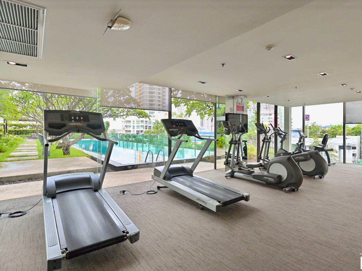 For SaleCondoLadprao, Central Ladprao : For Sale: Ideo Ladprao 5 – High Floor Unit Near MRT Ladprao