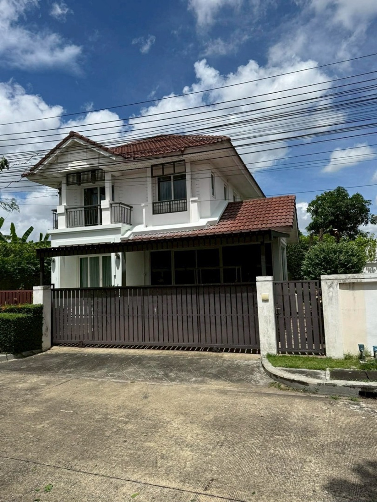 For SaleHouseMin Buri, Romklao : 🔥Price lower than market Perfect Place 2 Ramkhamhaeng 174 (corner house, lots of space) near RIS School.