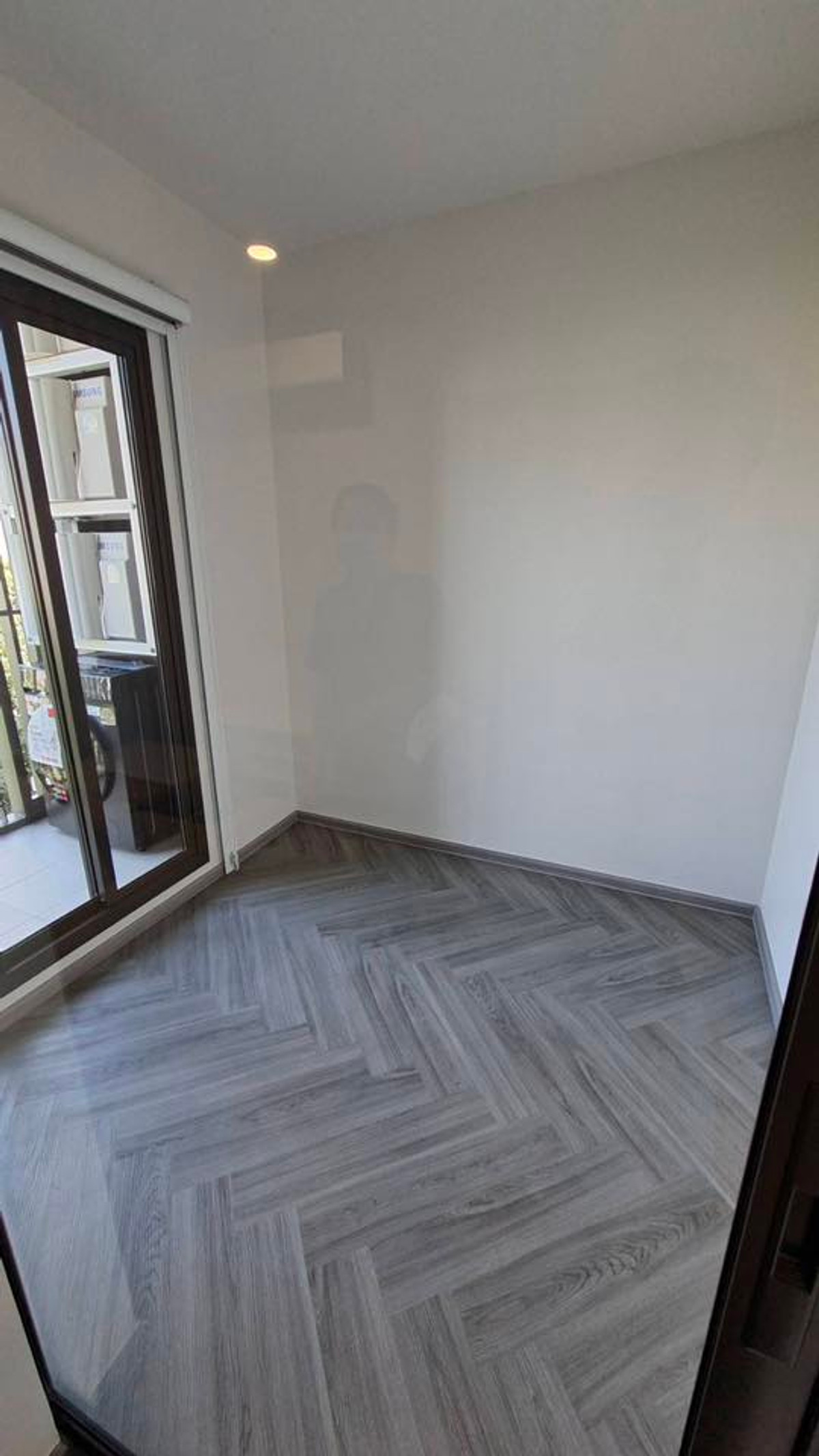 For RentCondoBang kae, Phetkasem : ⭐️ Zelle Plus Sathorn - Ratchaphruek ⭐️1 bedroom, size 33 sq m., built-in room throughout. Brand new room