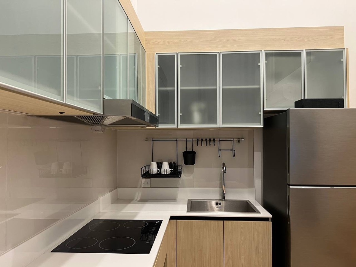 ให้เช่าคอนโดสุขุมวิท อโศก ทองหล่อ : 🌇 ให้เช่า ห้องสวยวิวพาโนรามาที่ Maru Ekkamai 2 🌇 แต่งสวย น่าอยู่มาก ดูวิวได้ 180° แบบไม่มีอะไรบัง 🏙️✨