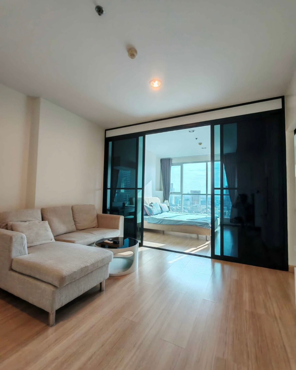 For SaleCondoLadprao, Central Ladprao : Life @ Ladprao 18 / 1 Bedroom (FOR SALE), Life @ Ladprao 18 / 1 Bedroom (For Sale) PINP237