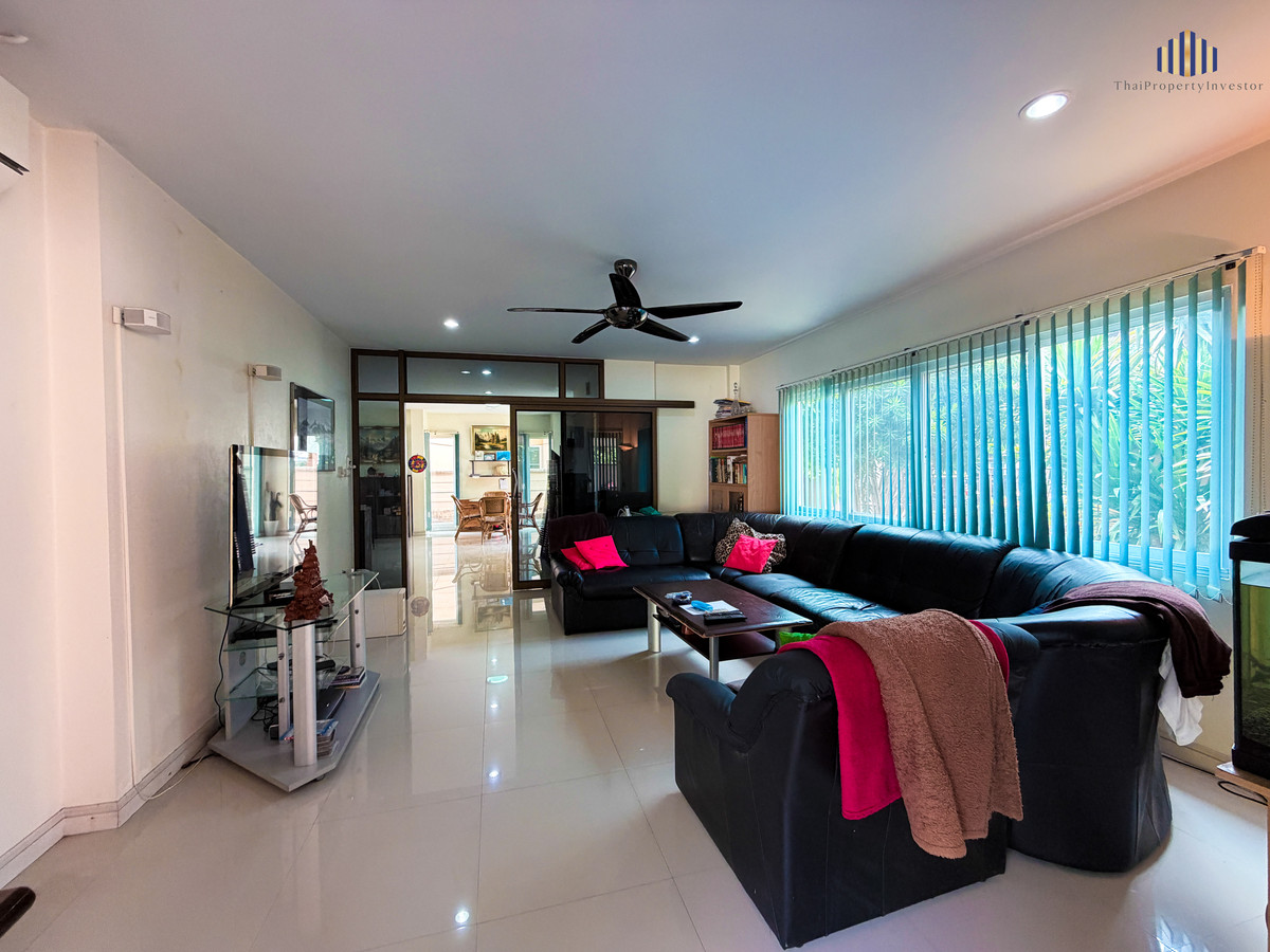 For SaleHouseRatchaburi : House for Sale in Ban Pong, Ratchaburi – 100 sq.wah with 6×8 m Swimming Pool – Reduced to THB 7M