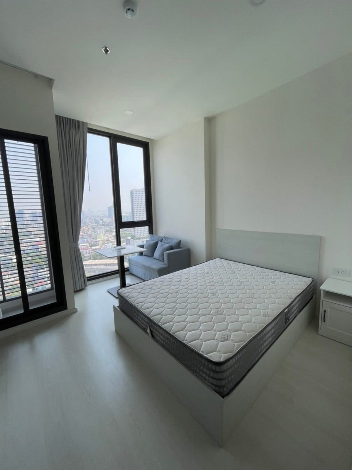 For RentCondoKasetsart, Ratchayothin : Condo for rent Mazarine Ratchayothin, 26th floor, size 25.04 sq m., 1 bedroom, 1 bathroom, price 18,000 baht.