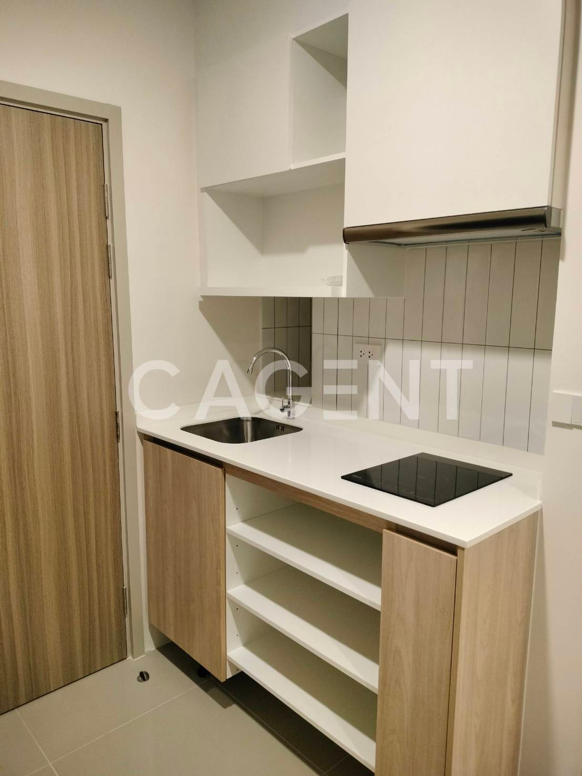 For RentCondoNakhon Pathom : Escent Nakhon Pathom, High-Rise Condominium Next to Central Nakhon Pathom with Rooftop Facilities