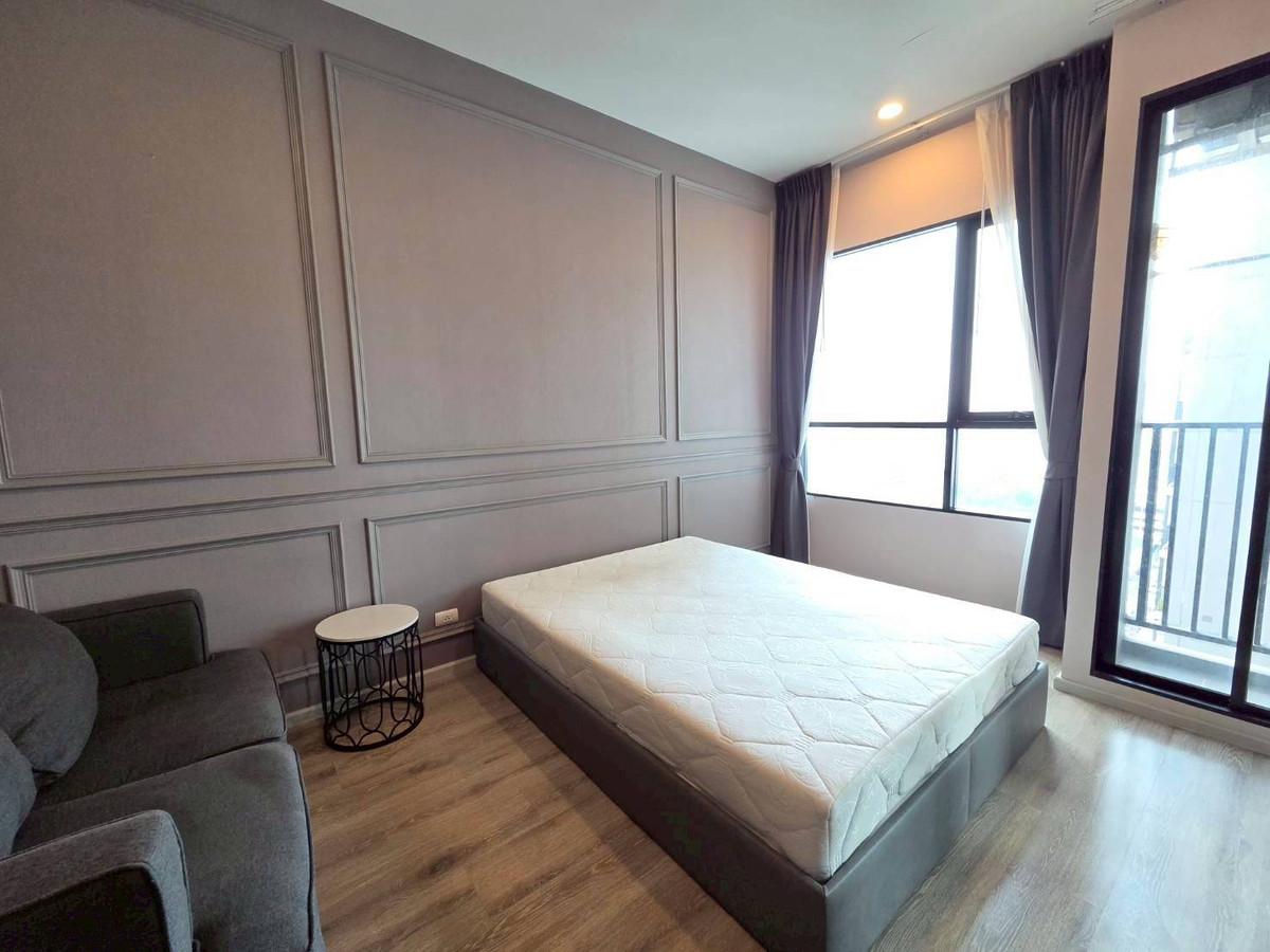 For RentCondoRamkhamhaeng, Hua Mak : PFD-08015 For rent, Knightsbridge Collage Ramkhamhaeng, studio 23 sq m., 16th floor, near MRT Lam Sali.