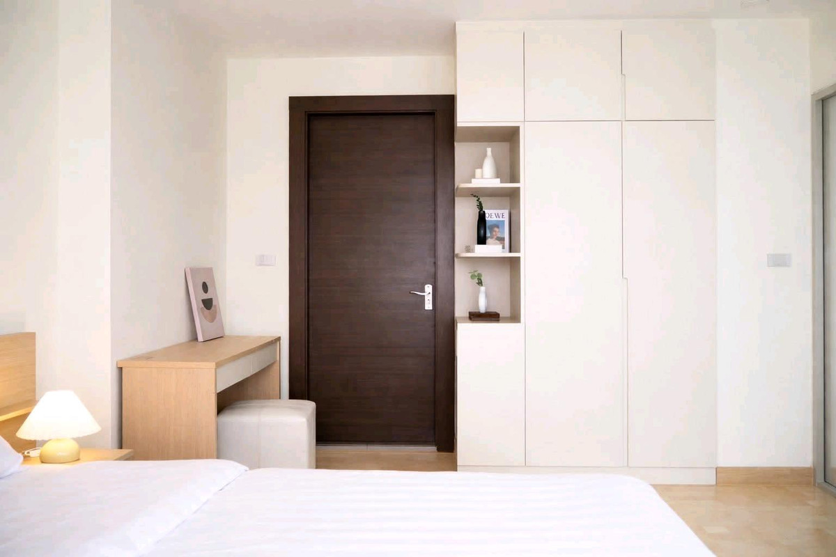 For RentCondoRatchadapisek, Huaikwang, Suttisan : Condo for rent, Rhythm Ratchada, next to MRT Ratchada.